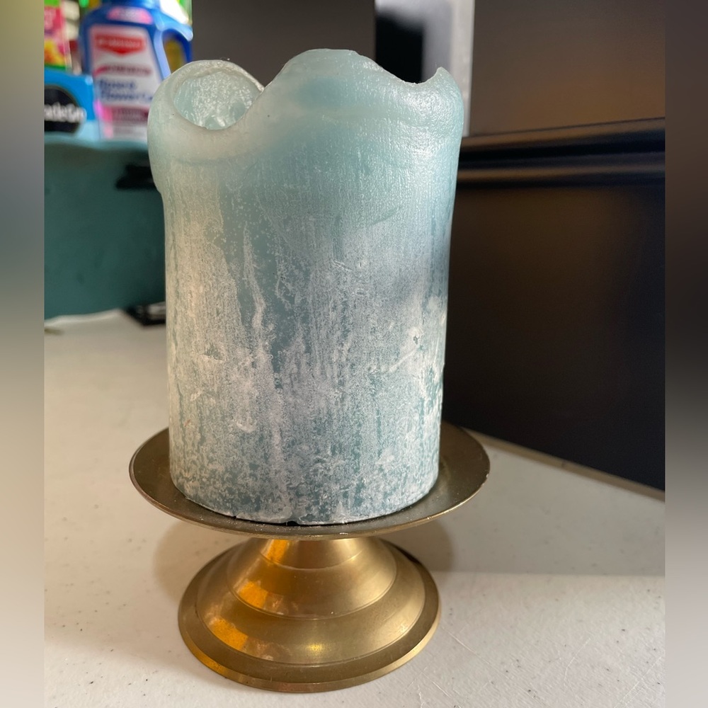 EUC brass 3 inch candle holder for pillar candles